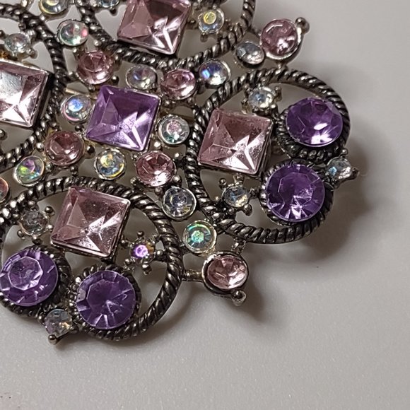 Pretty Purple And Pink Rhinestone Vintage Brooch - Picture 8 of 16